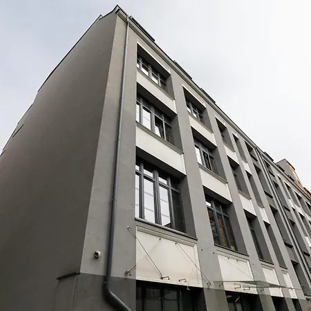 Urban Chic - Main Rail Station - Stylish - K28 Daire