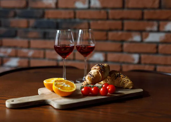 Urban Chic - Main Rail Station - Stylish - K28 *